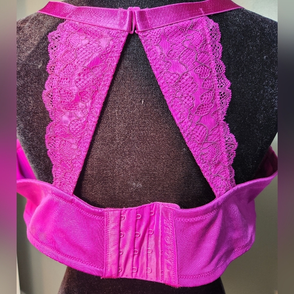 Cacique 42C Vibrant Pink Bra with Delicate Bow - Picture 4 of 11